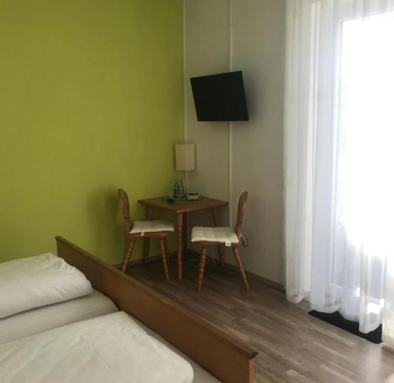 エコノミールーム, Gasthof Und Pension Zur Frischen Quelle