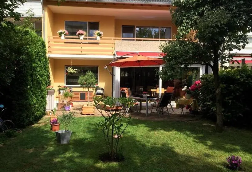 バルコニー付きデラックスルーム, Bed & Breakfast Faas