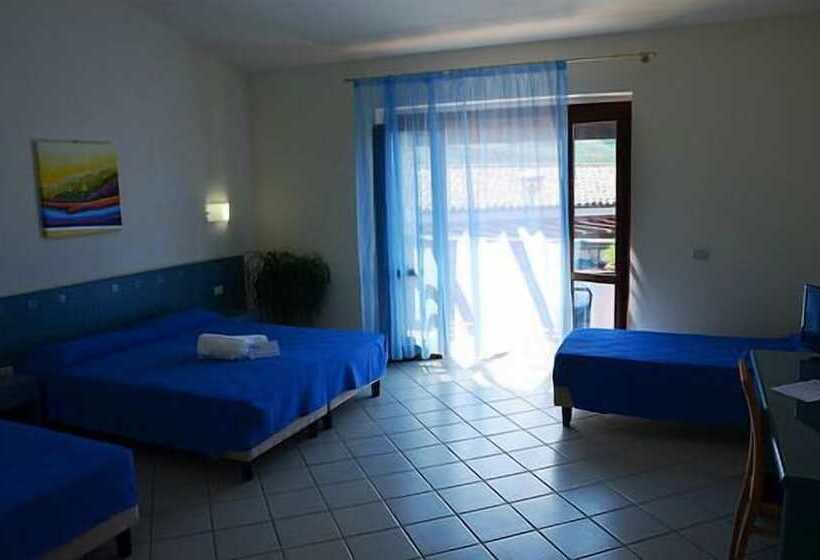 スタンダードルーム, Villaggio Club Baia Di Dino