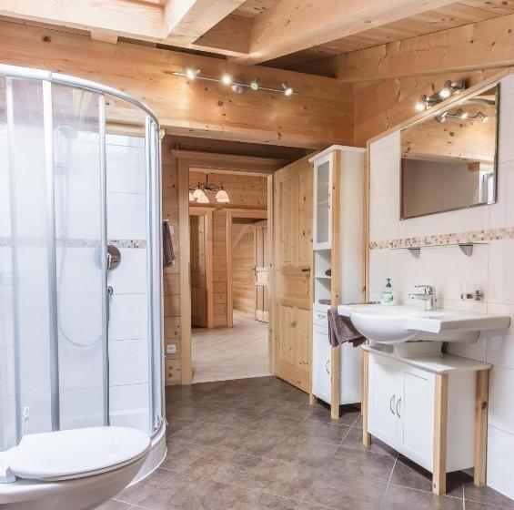 带2个卧室的公寓, Bauernhof Glanzern