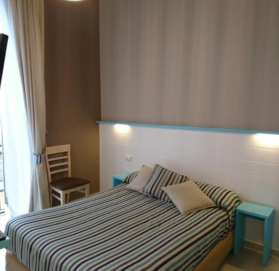 غرفة قياسية مطلّة علي البحر, La Spiaggia