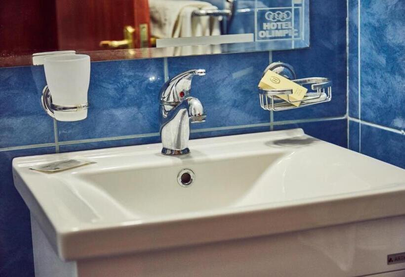 סוויטת ג'וניור, Olimpic