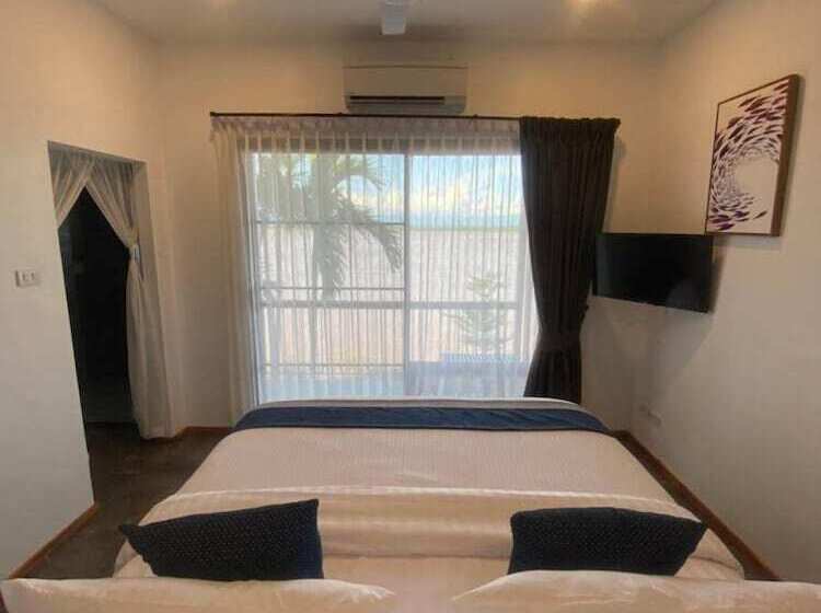 اتاق استاندارد با چشمانداز رودخانه, The Riviera Champasak