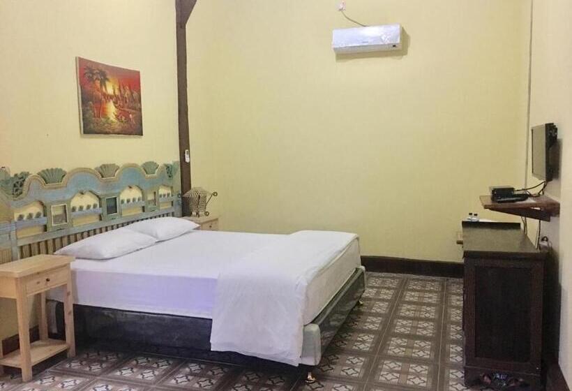 Superior Rum, Cocohuts