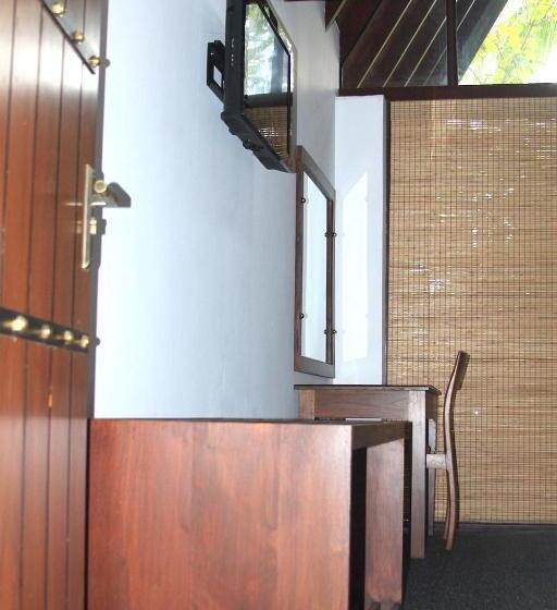 디럭스 방갈로, Elegant Hamlets Home Stay