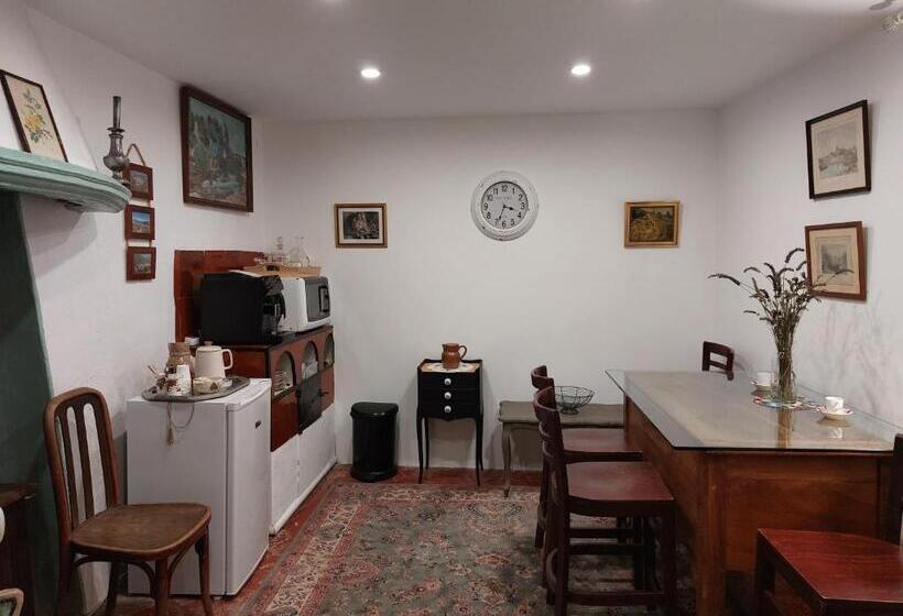 스탠다드 룸 공동 욕실, La Maison Barnoin   Gîtes Et Chambres