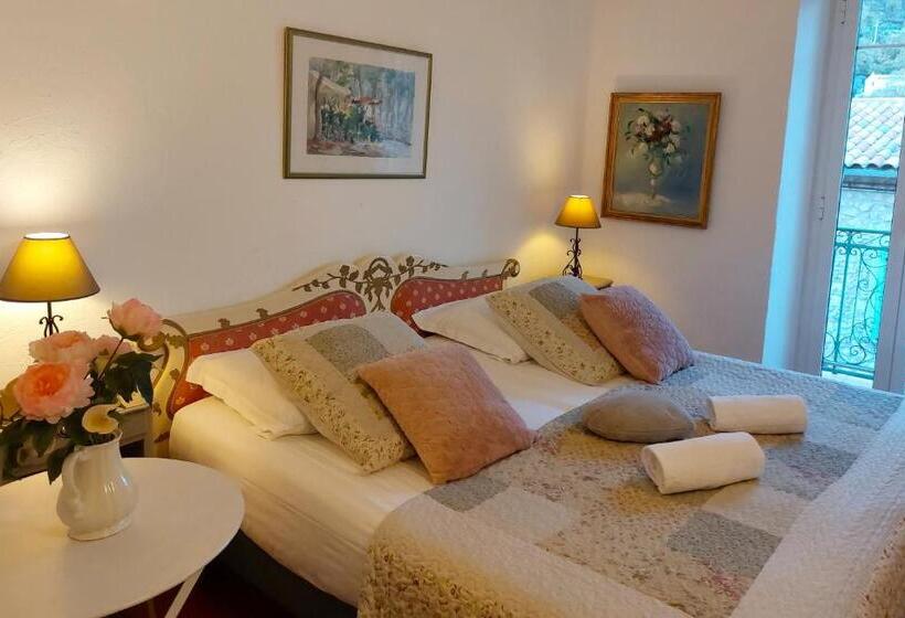 스탠다드 룸 공동 욕실, La Maison Barnoin   Gîtes Et Chambres