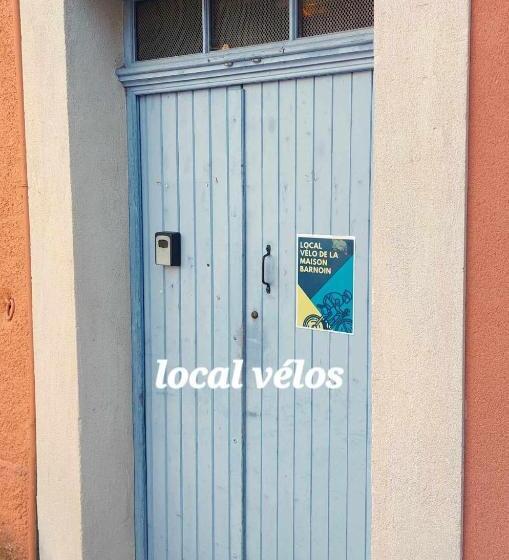 חדר סטנדרט חדר אמבטיה משותף, La Maison Barnoin   Gîtes Et Chambres