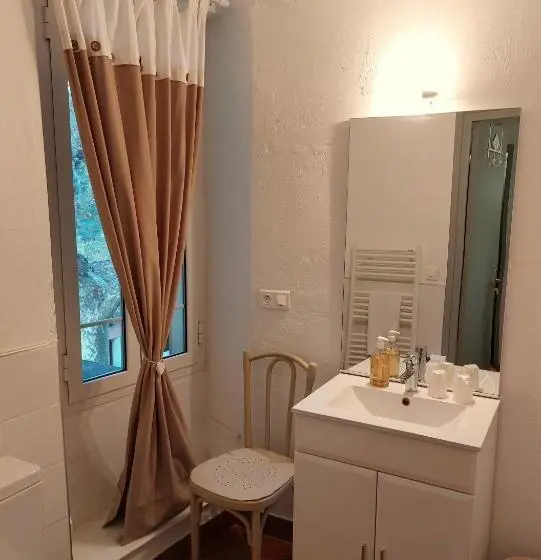 スタンダードルーム, La Maison Barnoin   Gîtes Et Chambres