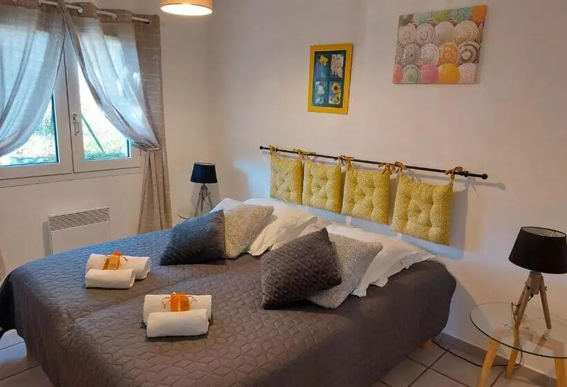 ツーベッドルーム　ヴィラ, La Maison Barnoin   Gîtes Et Chambres