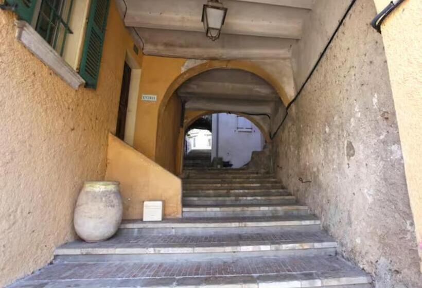 דירת חדר עם טרסה, La Maison Barnoin   Gîtes Et Chambres