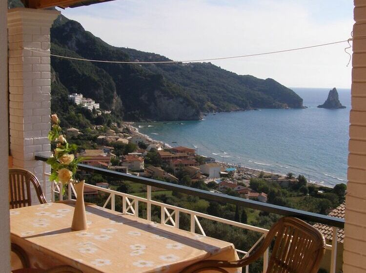 استودیوی استاندارد, Lido Sofia Holidays