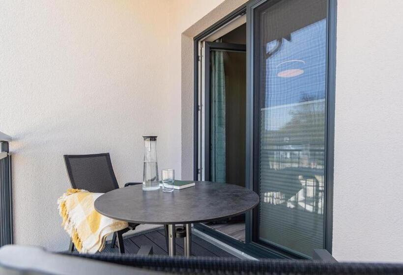 Апартаменты 1 Спальня с Балконом, Ostsee Apartment