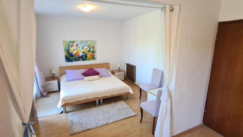 4인용 스탠다드 룸, Guest House Villa Ines Annex