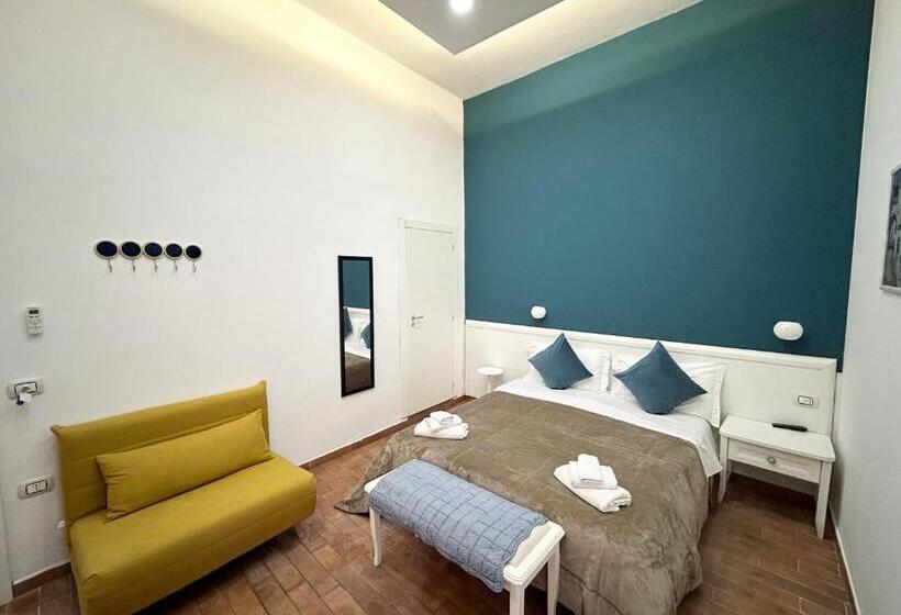 اتاق استاندارد سه تخته با بالکن, Queen 20   Privates Duomo