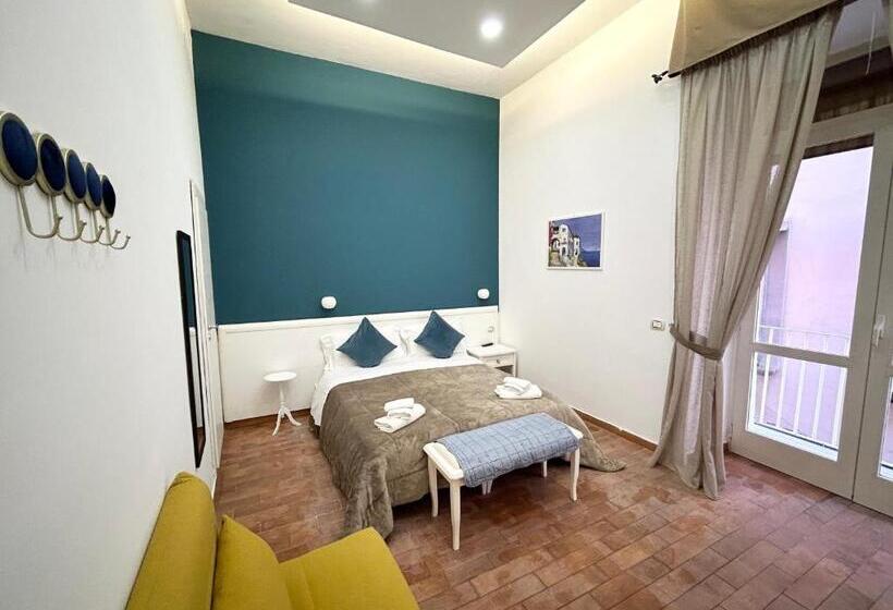 اتاق استاندارد سه تخته با بالکن, Queen 20   Privates Duomo