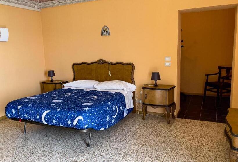 Номер Superior Кровать Кинг, Santuario Di Graglia Resort