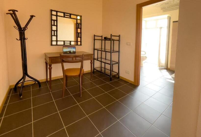 Трехместный Номер Superior, Santuario Di Graglia Resort