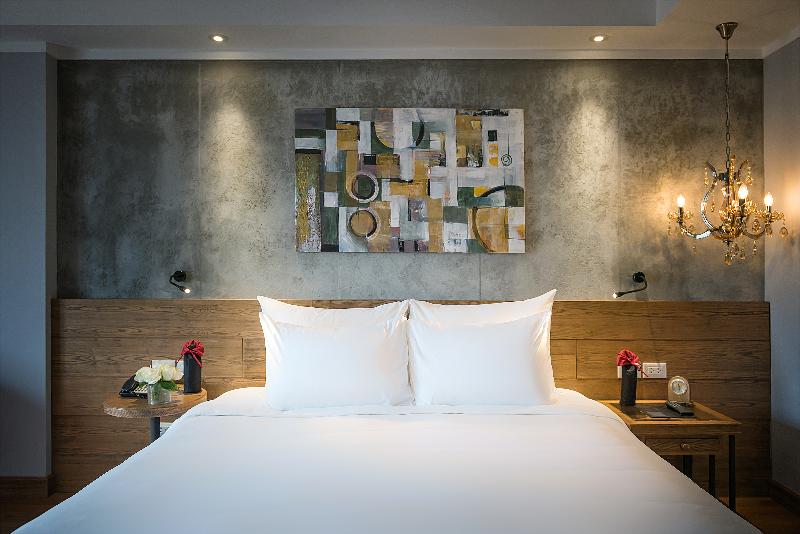 سوئیت پریمیوم, Bespoke Trendy Hotel Hanoi