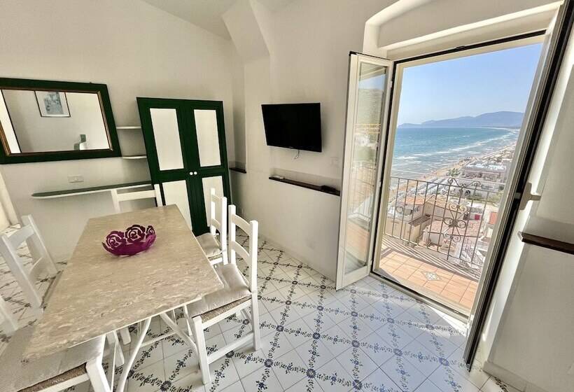 带1个卧室的公寓, Florenza Residence