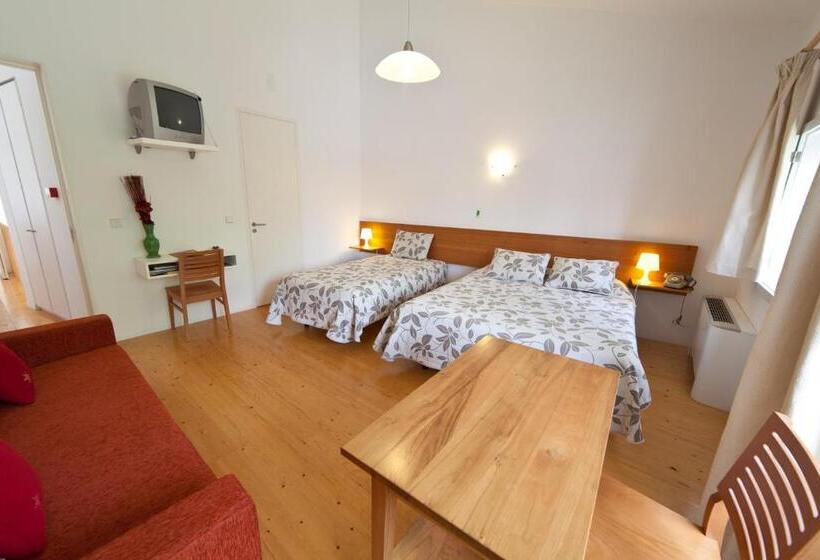 سوییت, A. Montesinho Turismo