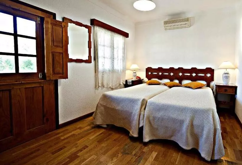 اتاق استاندارد با چشم‌انداز کوهستان, A. Montesinho Turismo