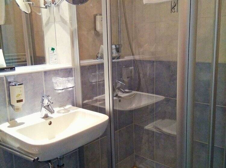 스탠다드 룸, Alexa