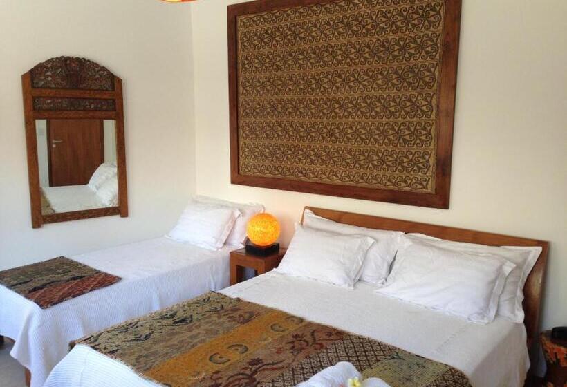 Трехместный Номер Комфорт, Casa Petunia Pousada Boutique