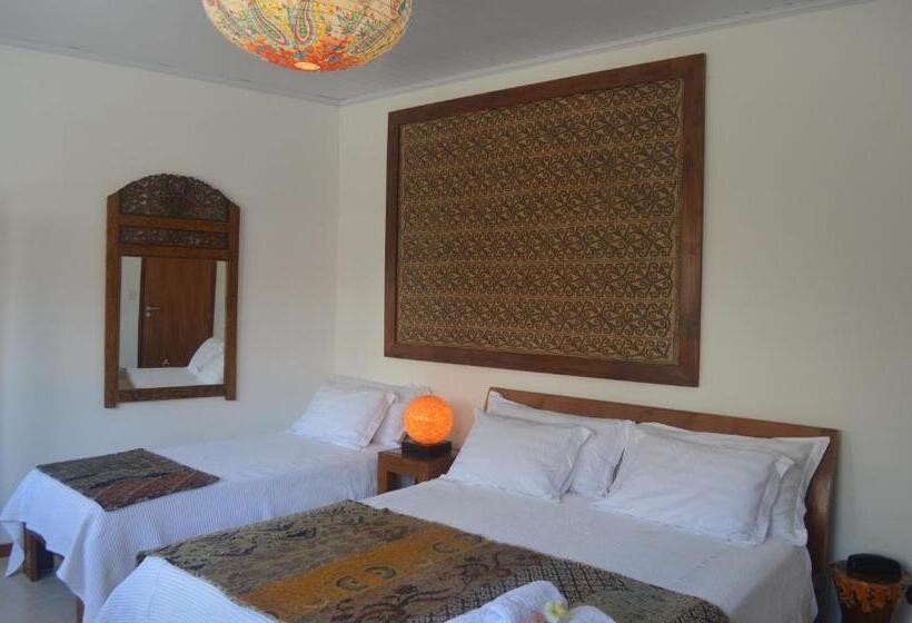 Трехместный Номер Комфорт, Casa Petunia Pousada Boutique