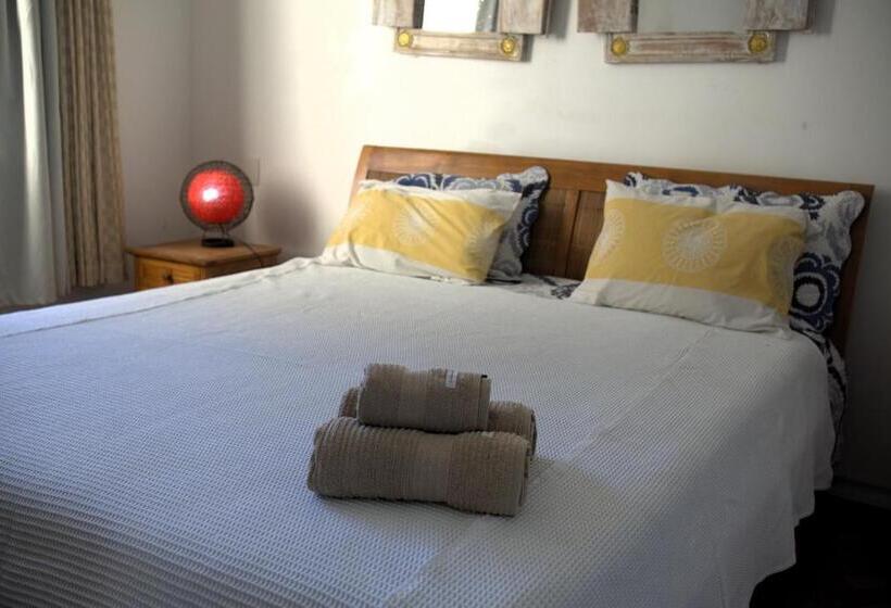 Апартаменты 3 Спальни, Casa Petunia Pousada Boutique