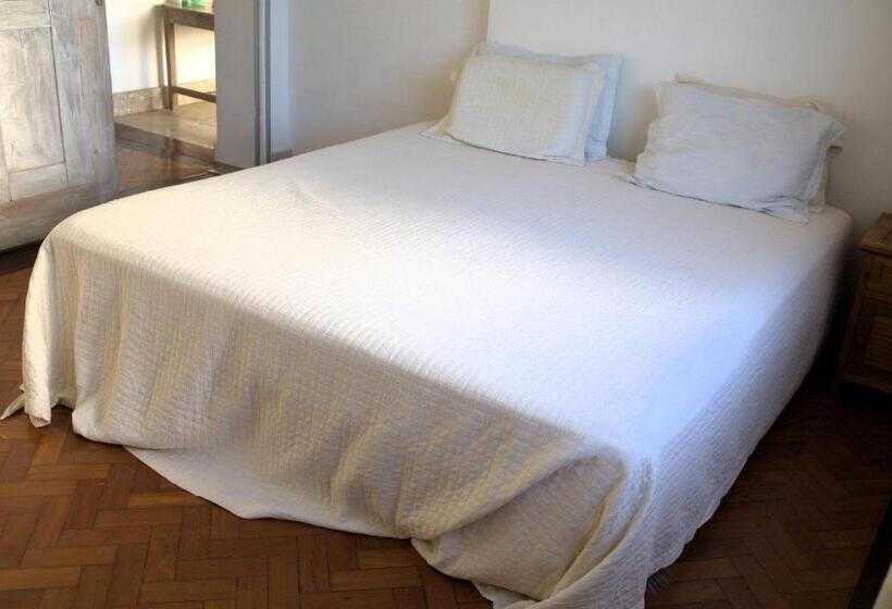 Апартаменты 3 Спальни, Casa Petunia Pousada Boutique