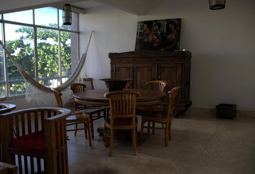 Апартаменты 3 Спальни, Casa Petunia Pousada Boutique