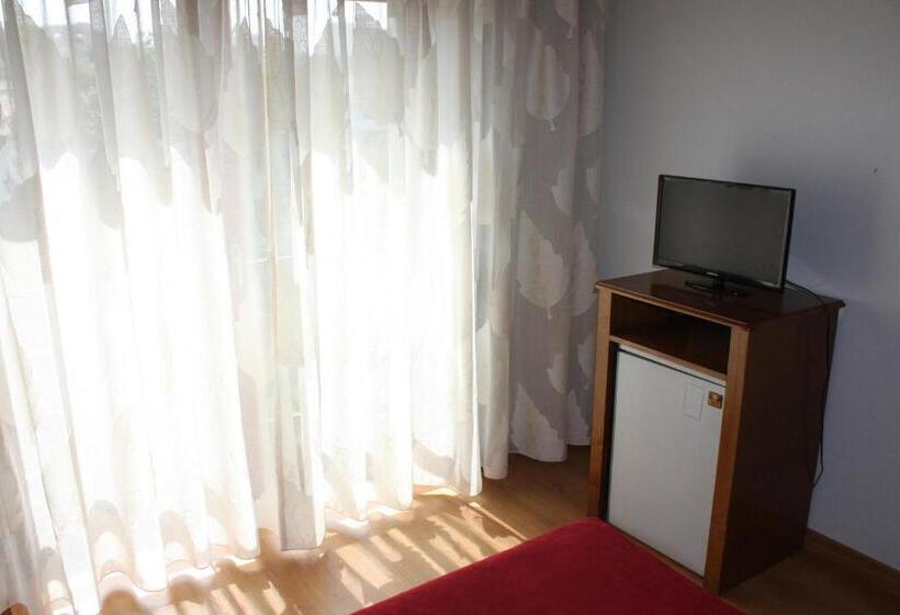 اتاق استاندارد, Classis