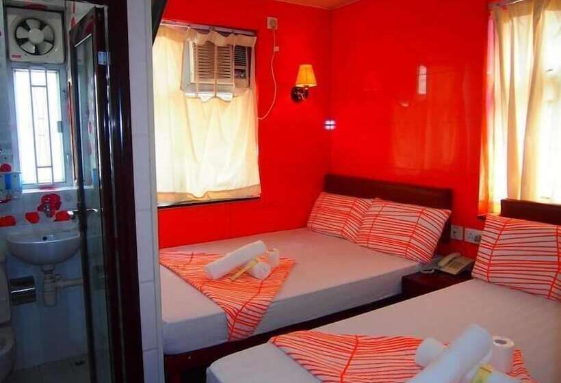 اتاق خانوادگی, Delta Lounge