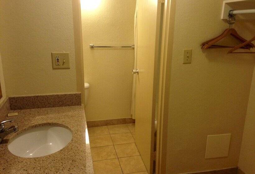 标准间, Diamond Inn & Suites