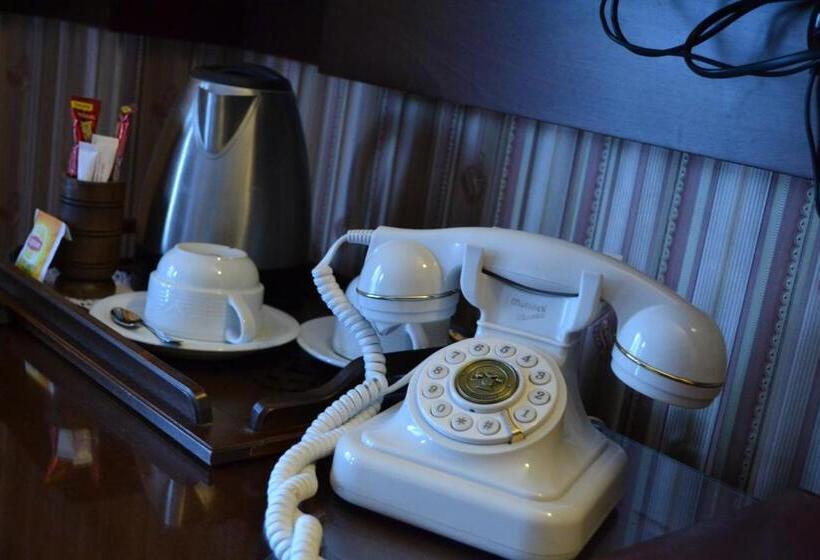 اتاق اکونومی, Divalis