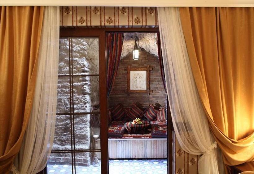 اتاق استاندارد, Divalis