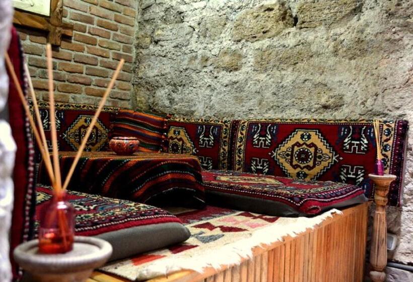 اتاق استاندارد, Divalis