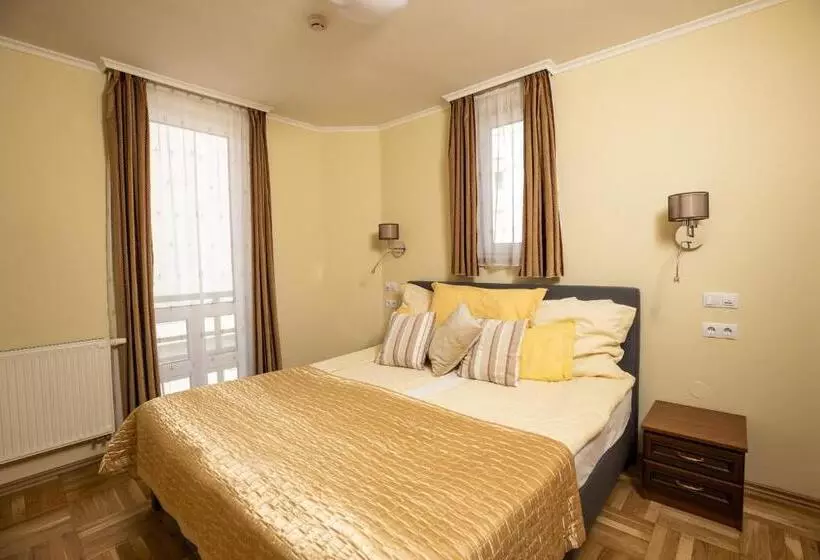 Suite, Dóm