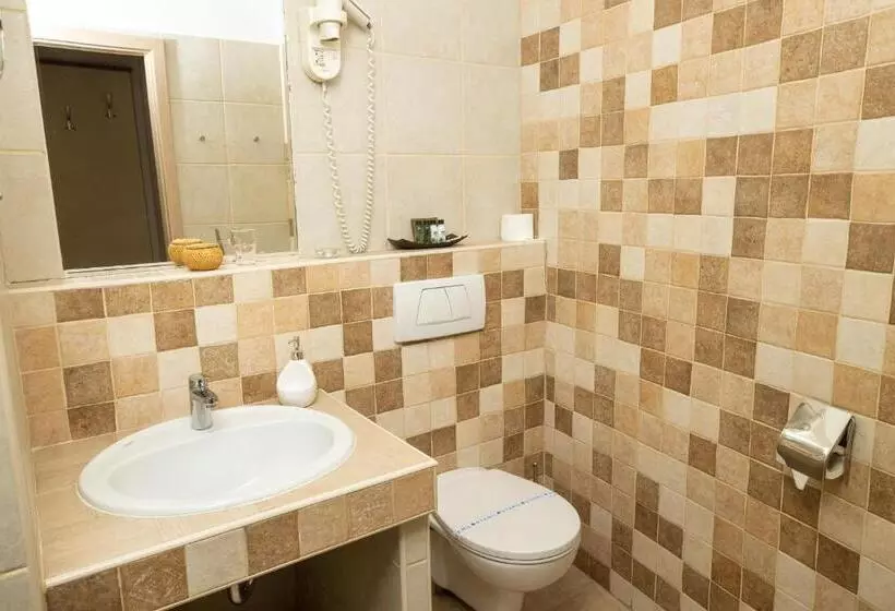 Standardzimmer, Dóm