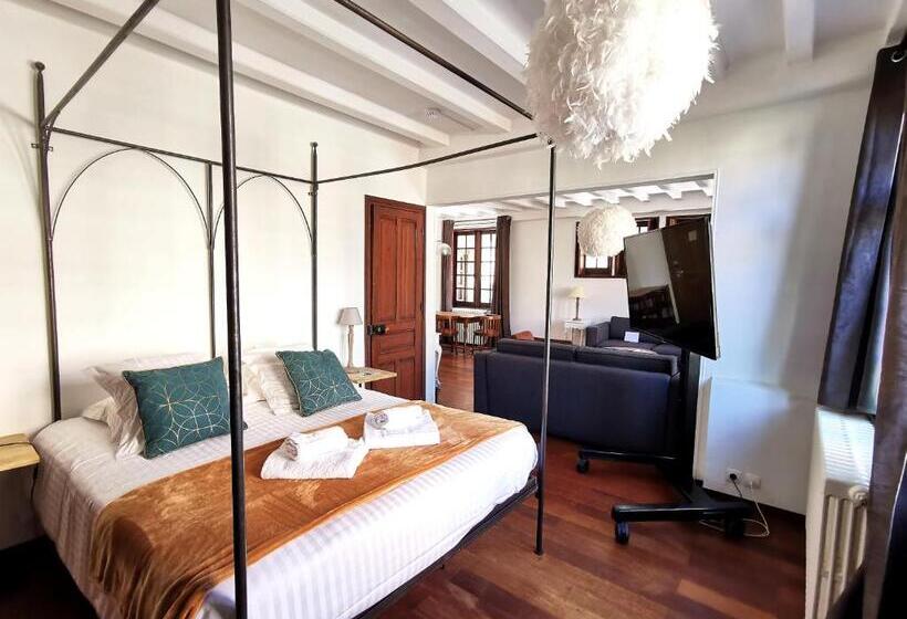 带露台的套间, La Residence Manoir De La Salamandre