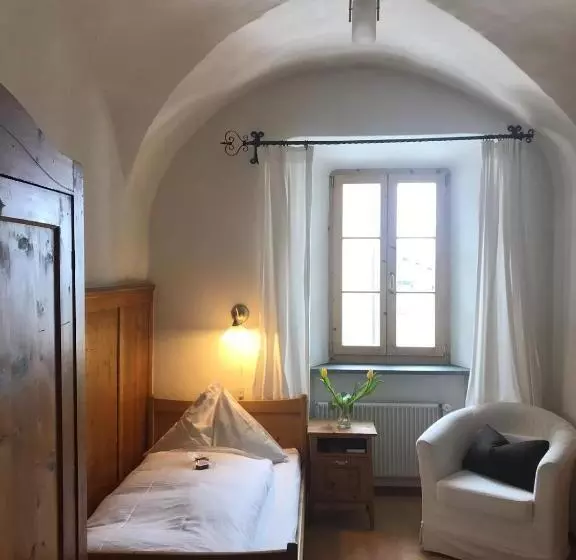 スタンダードシングルルーム, Palazzo Mysanus Samedan