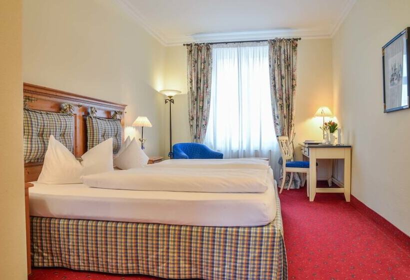 חדר קומפורט, Post Murnau