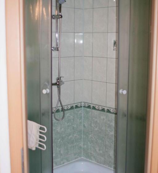 标准单人间, Resort Stein