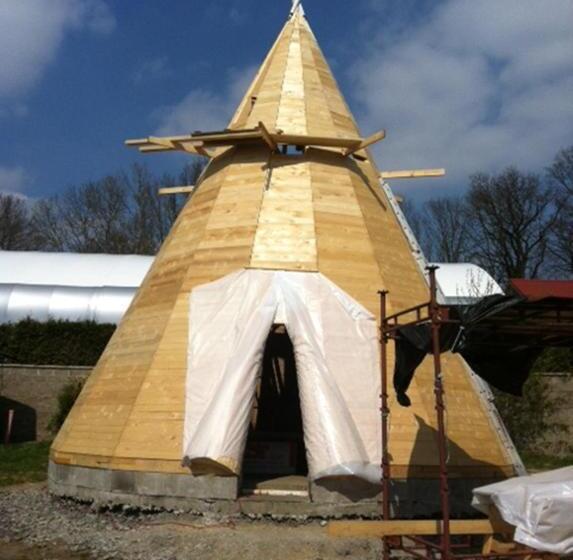 Standard Tent, Resort Stein