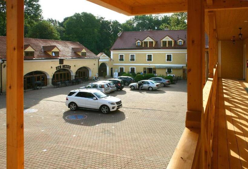 四人高级间, Resort Stein