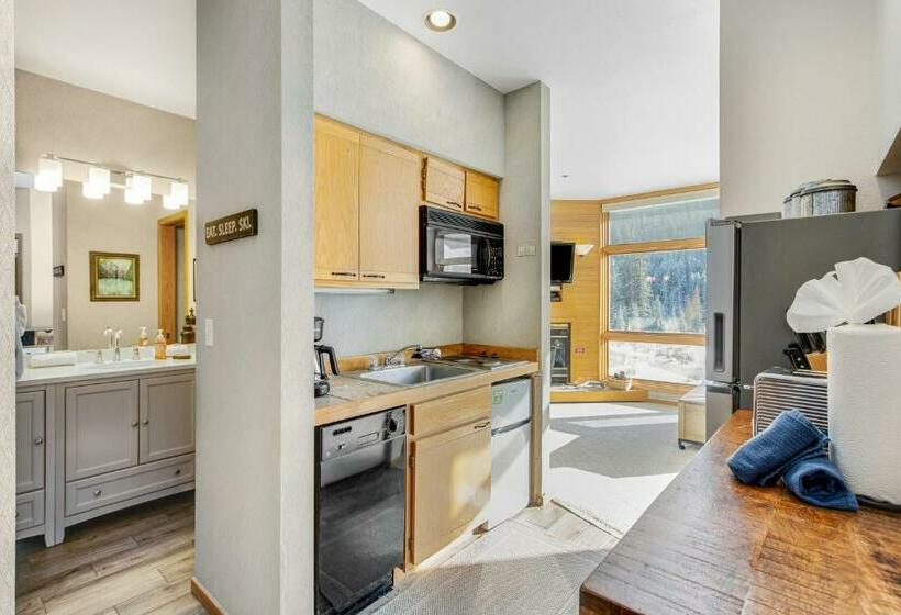 דירת חדר, River Bank Lodge