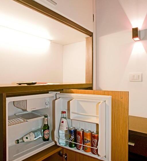 اتاق استاندارد, Silvana