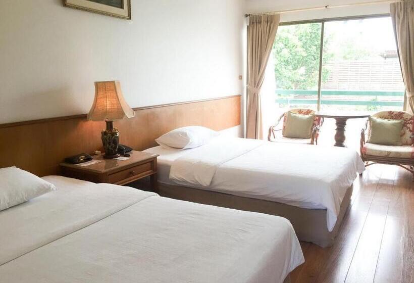 豪华房间, Sirin Hotel Hua Hin