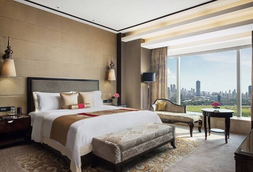 سوییت, The St. Regis Mumbai